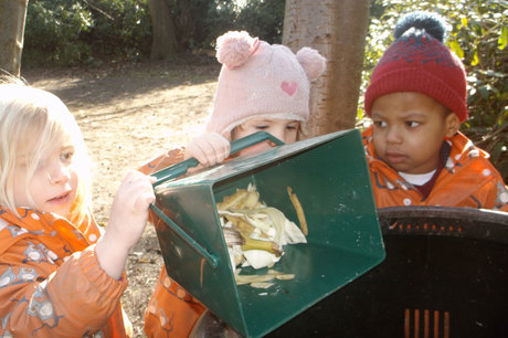 oakwood-house-composting